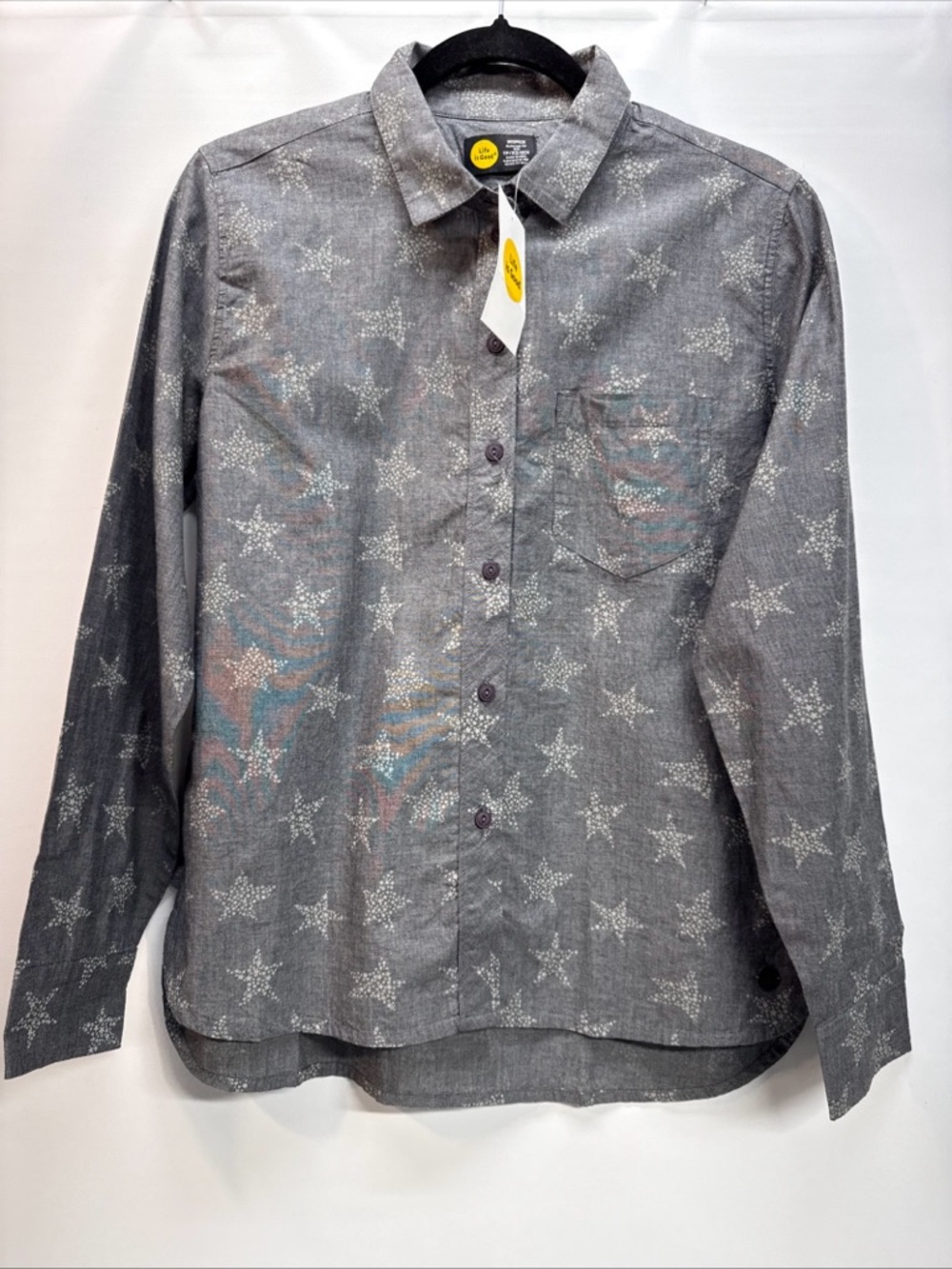 NWT Life Is Good Woman’s Relaxed Fit Button Up Shirt Sz XS All over Stars Print